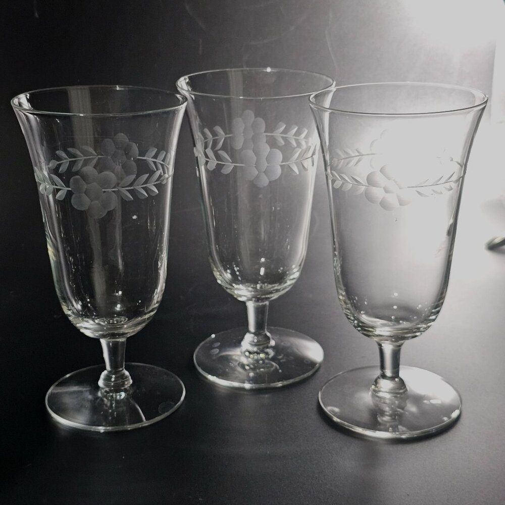 3 Etched Flower Garland Ice Tea Glasses 5.5" Crystal cottagecore romantic